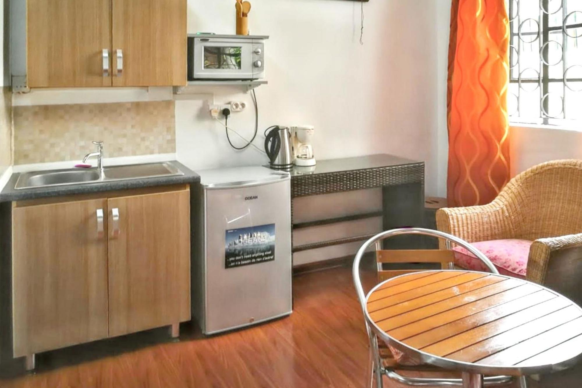 Charming Studio In Flic En Flac With Enclosed Garden 25M² 外观 照片