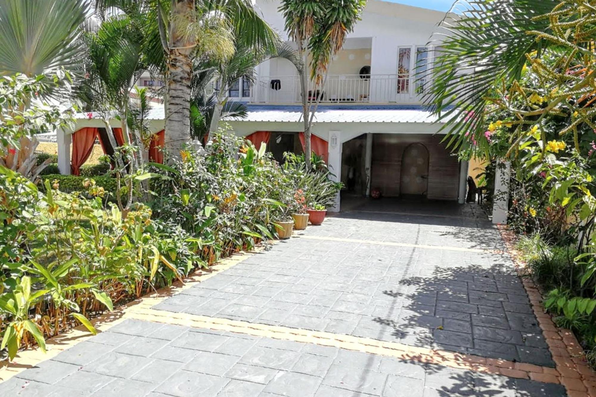 Charming Studio In Flic En Flac With Enclosed Garden 25M² 外观 照片